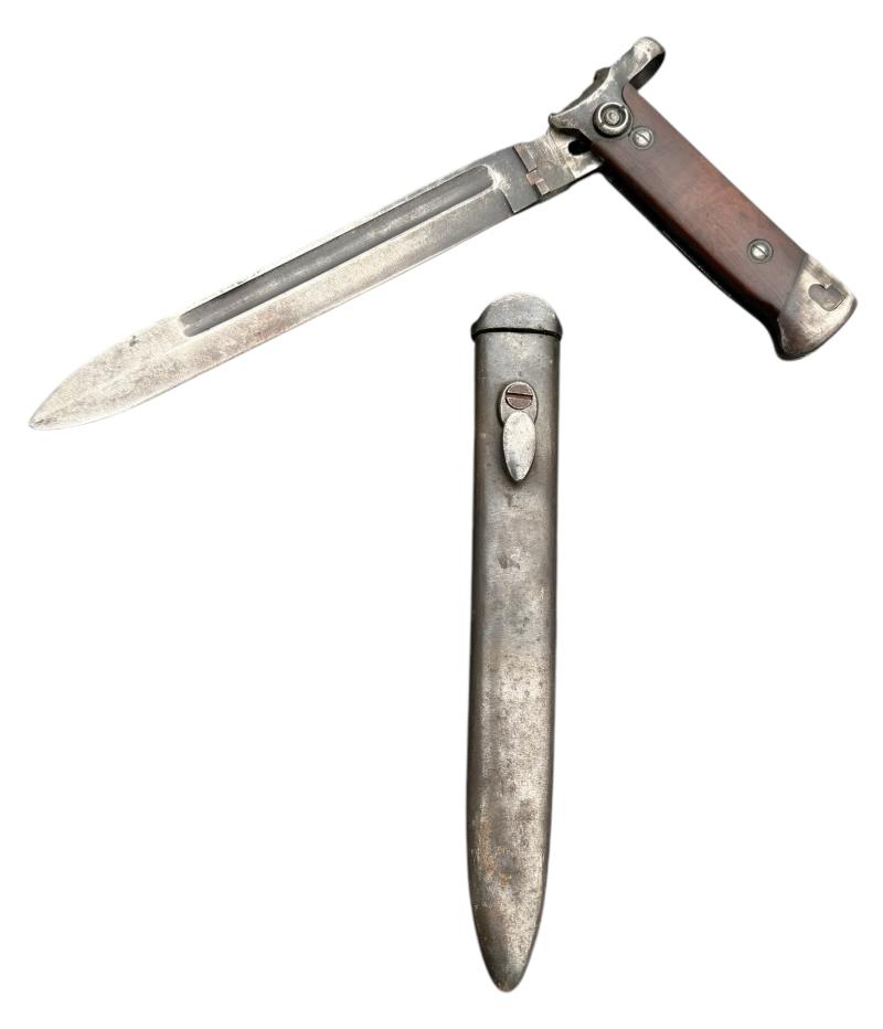 Italian WW2 Folding Mannlicher-Carcano Bayonet