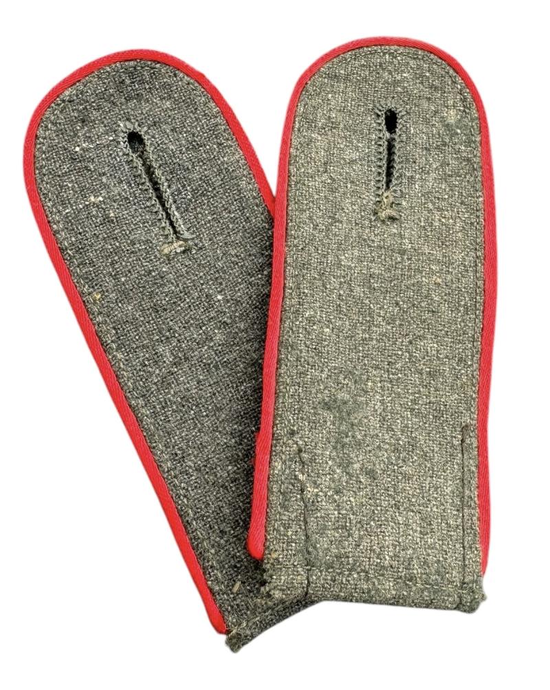 Wehrmacht Enlisted Artillery Shoulder Boards