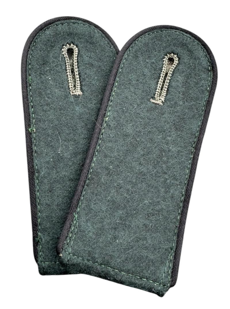 Wehrmacht M36 Enlisted Pionier Shoulder Boards