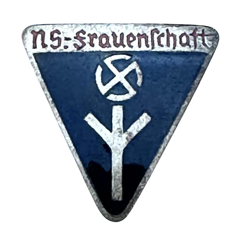 National Sozialistische Frauwenschaft Badge