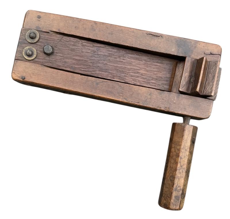 British/US WW2 Poison Gas Alarm Rattle