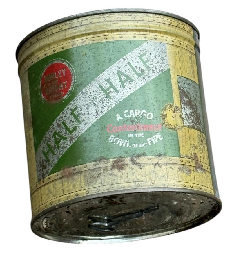 US WW2  metal Tabaco Can (with content)