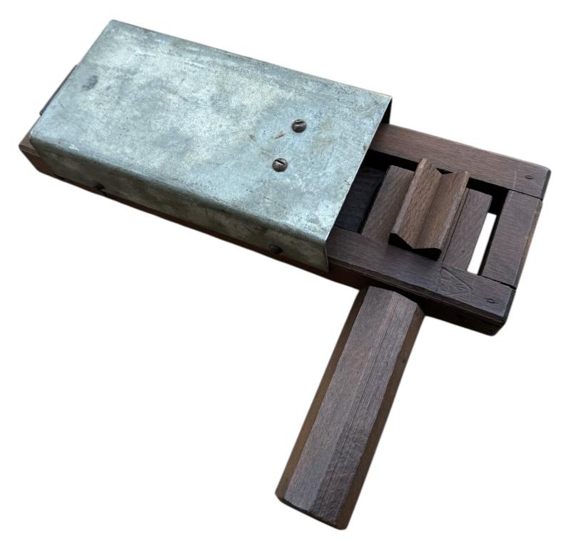 British/US WW2 Poison Gas Alarm Rattle
