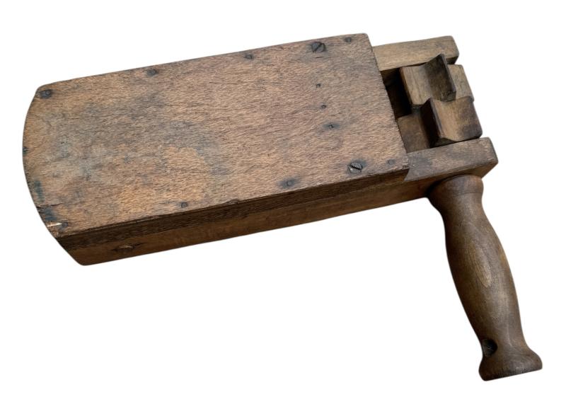 British/US WW2 Poison Gas Alarm Rattle