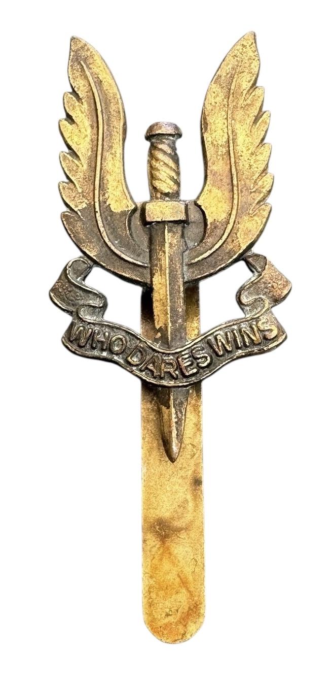 British WW2 SAS metal cap Badge