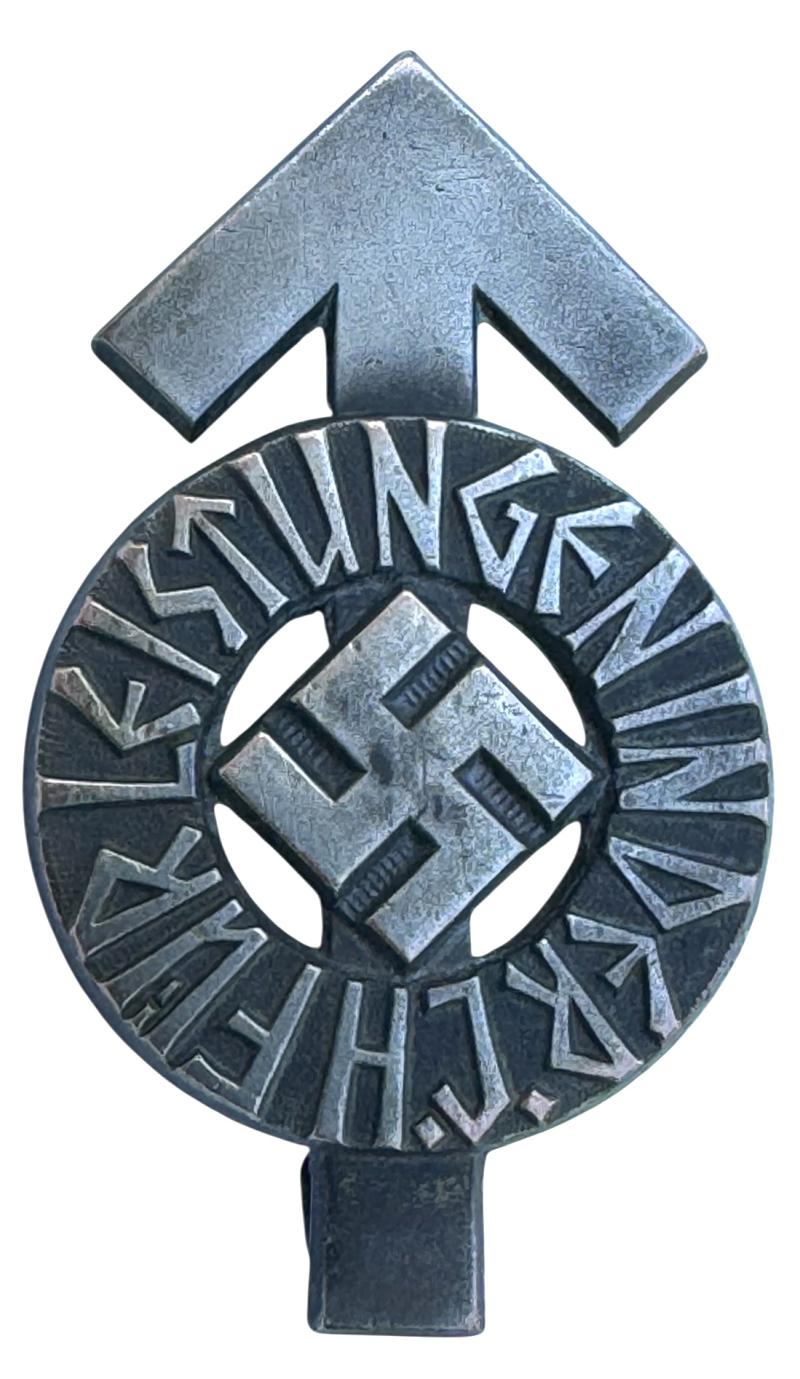 Hitler-Jugend Leistungs Rune Badge