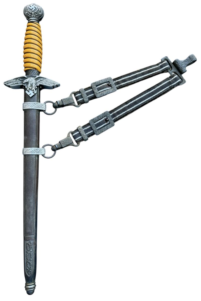 Luftwaffe Dagger and Hangers