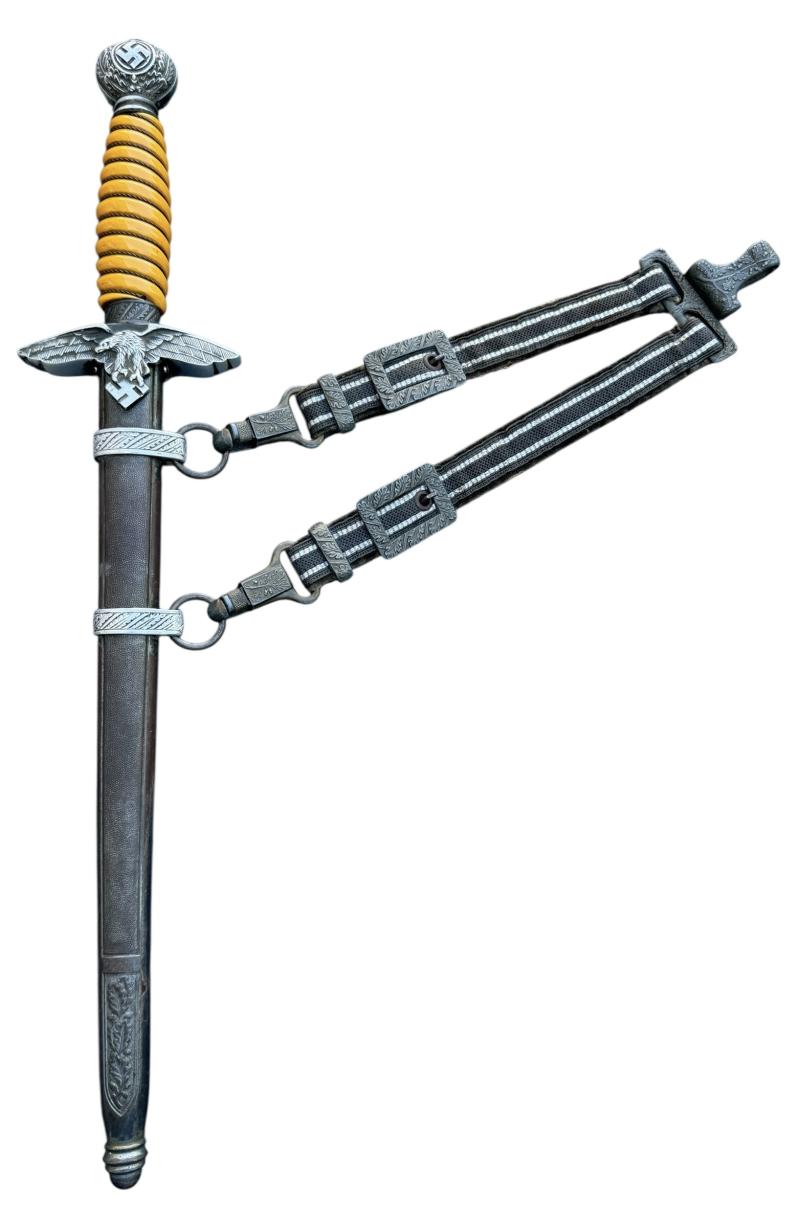 Luftwaffe Dagger and Hangers