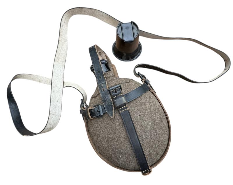 Wehrmacht medic Canteen