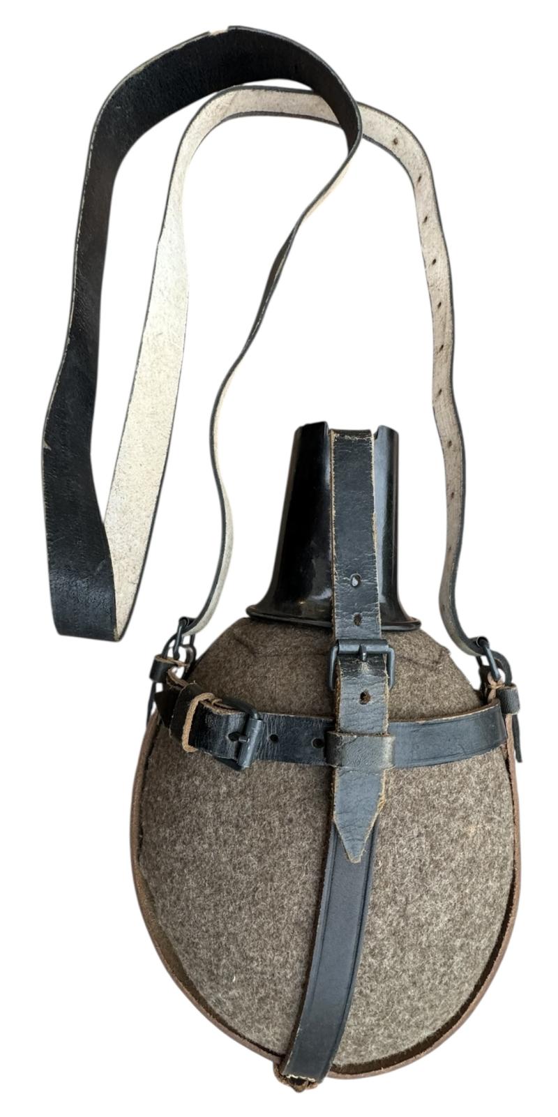 Wehrmacht medic Canteen