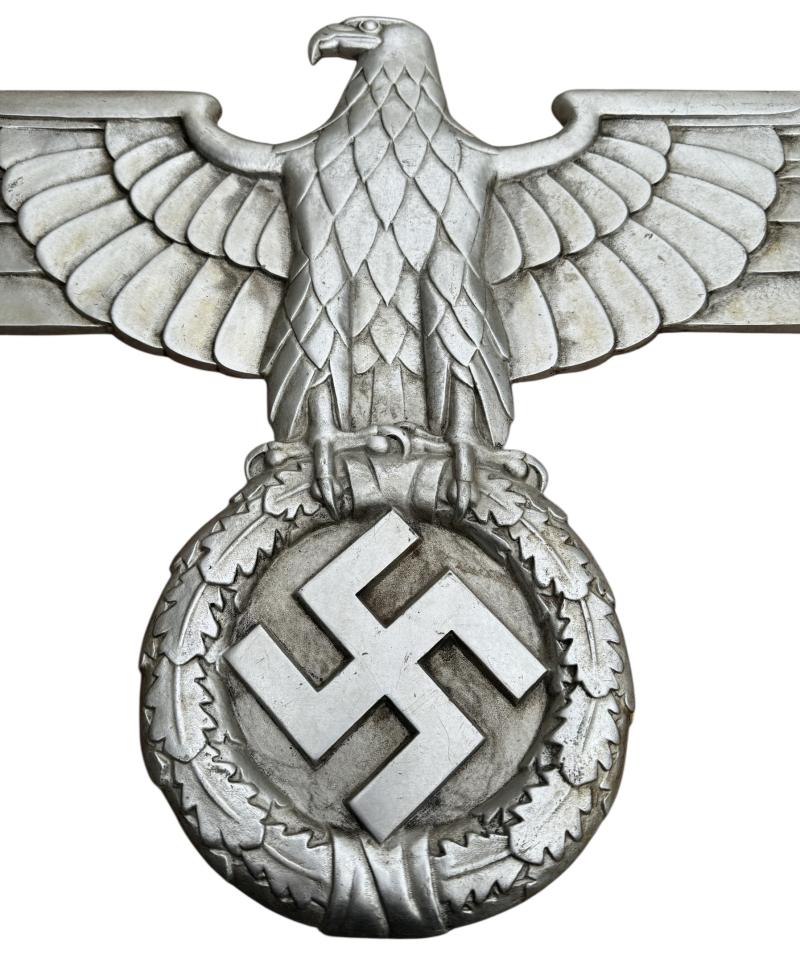 Big Deutsche Reichsbahn Train Eagle