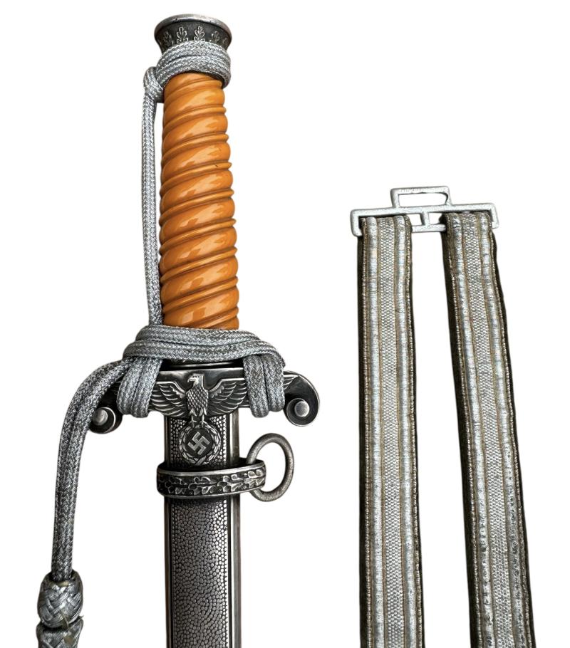 Wehrmacht Officers Dagger with Porte Pé & Hangers