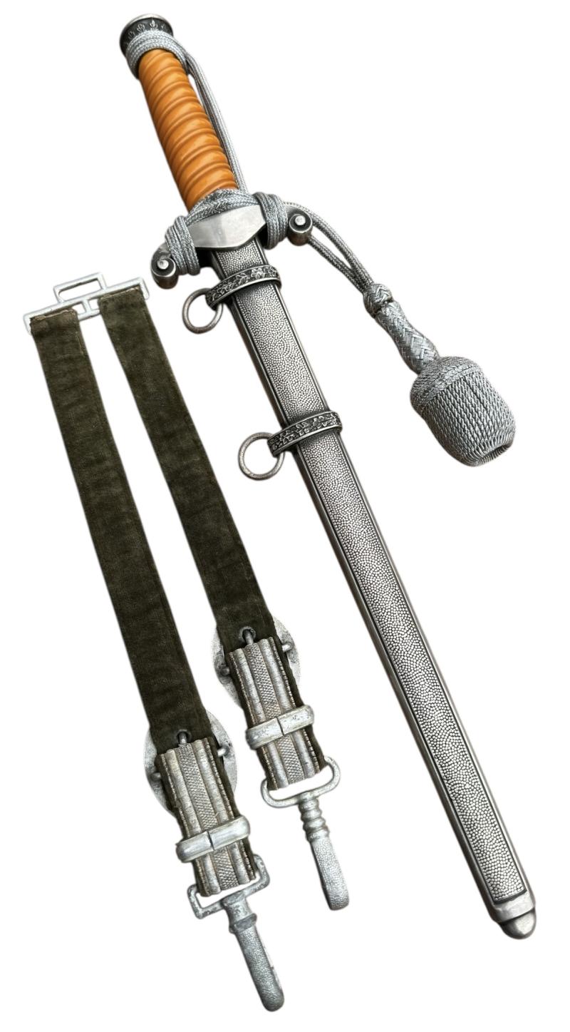 Wehrmacht Officers Dagger with Porte Pé & Hangers