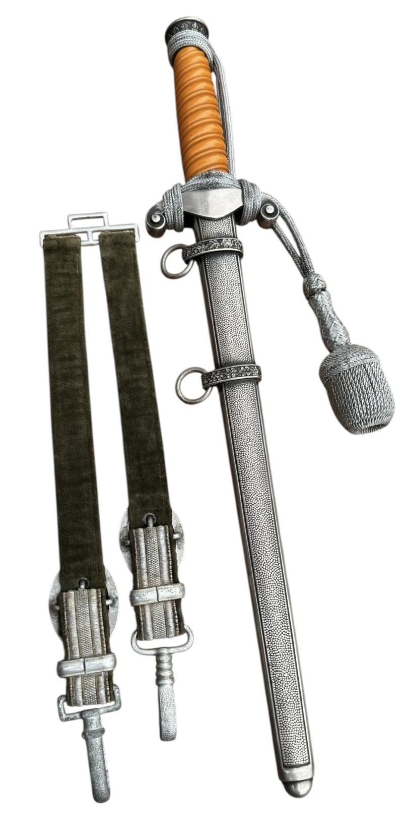 Wehrmacht Officers Dagger with Porte Pé & Hangers