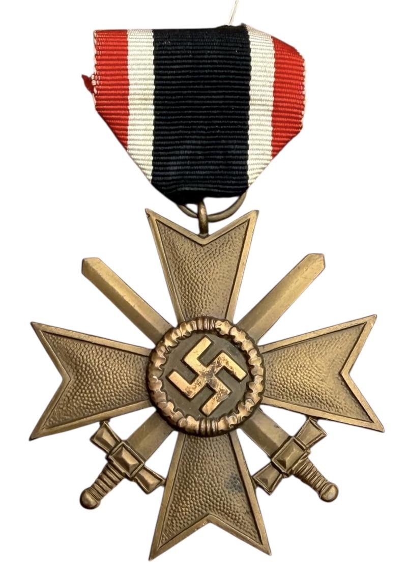 Kriegs Verdienste Kreutz (War Merrits Cross) 1939 with Swords