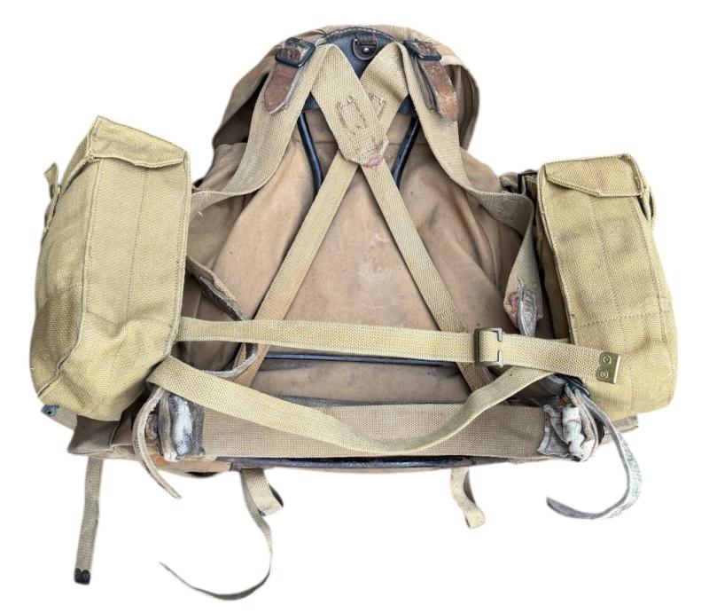 British WW2 Commando/Airborne Bergen Backpack with Brengun Magazine Pouches