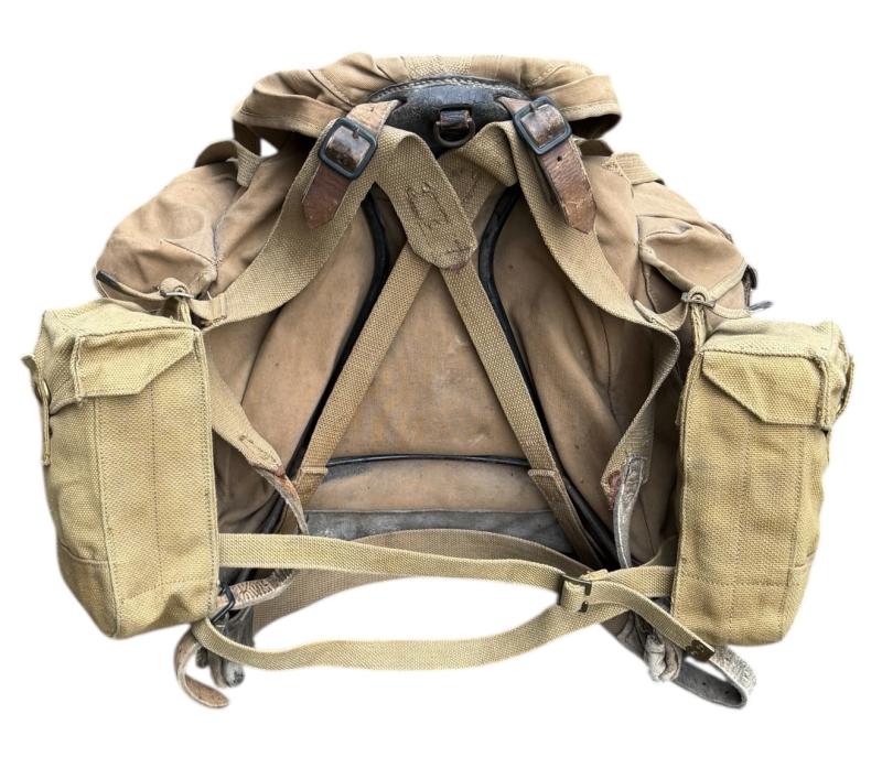 British WW2 Commando/Airborne Bergen Backpack with Brengun Magazine Pouches