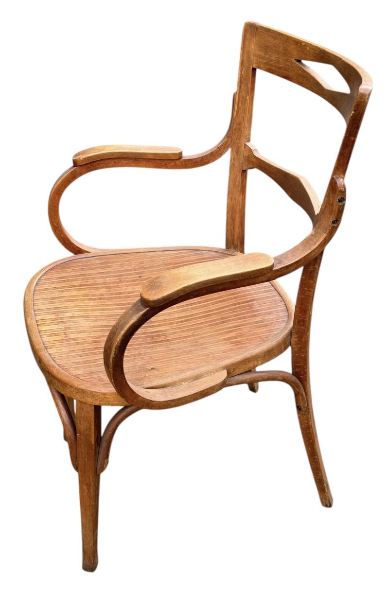 Deutsche Reichsbahn Chair