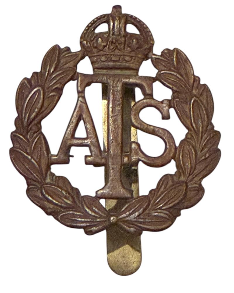 British WW2 ATS Cap Badge