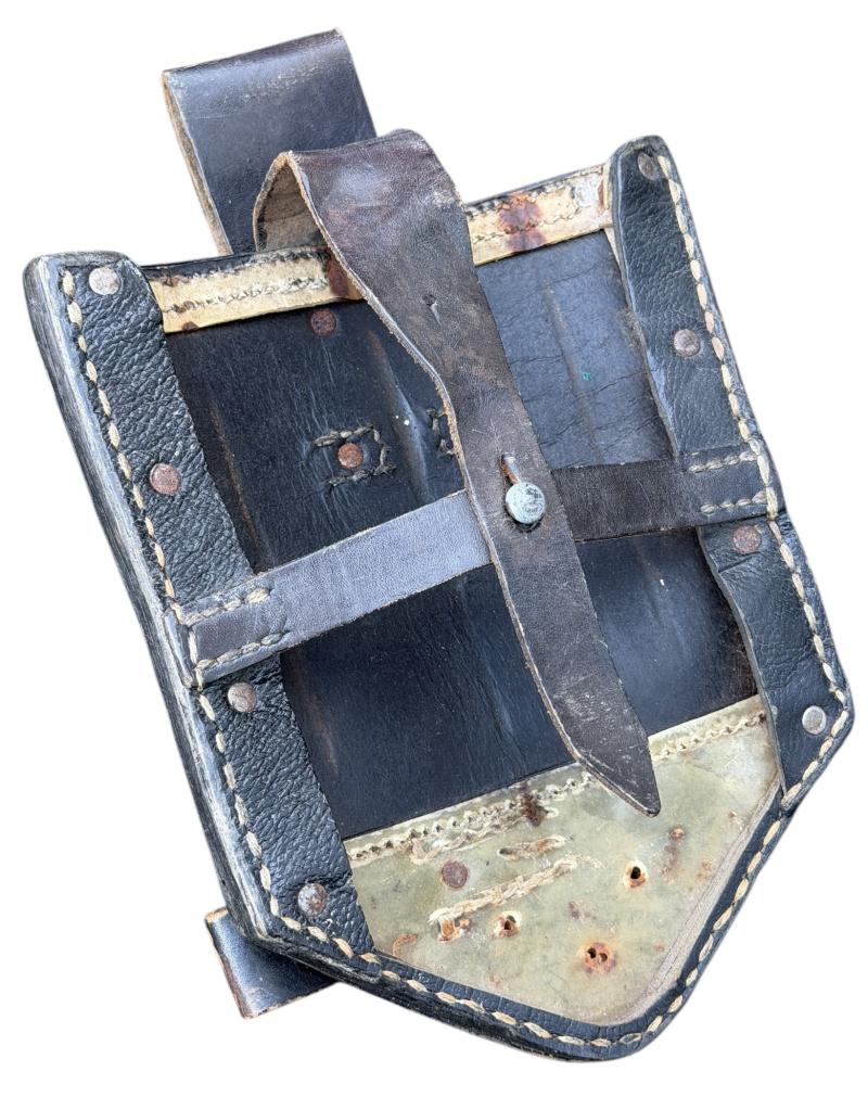 Wehrmacht second model Folding Shovel Cover
