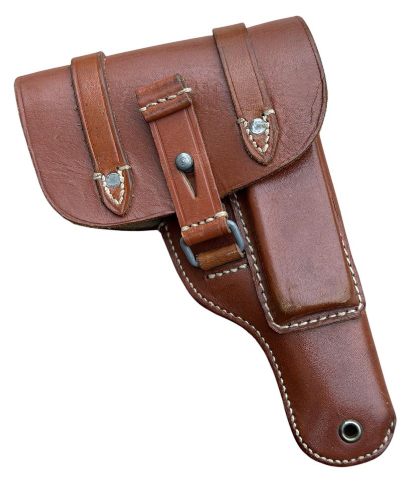 Luftwaffe P37 (u.) Femaru Pistol Holster
