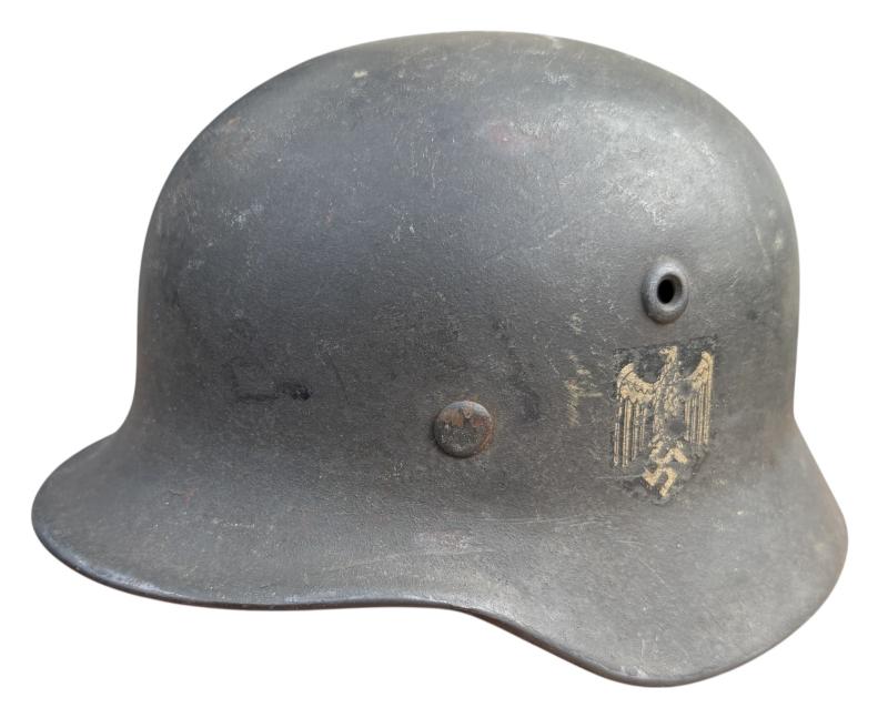 Wehrmacht M40 SD Shrapnel damage Helmet (KIA)