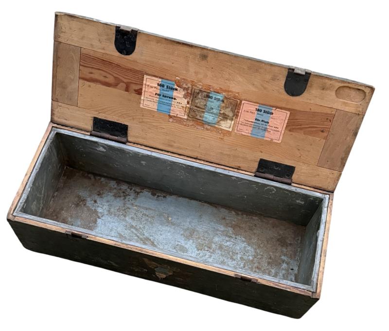 Wehrmacht/Luftwaffe 2cm Flak Gr. Case