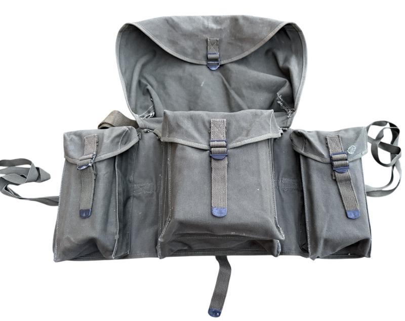 US WW2 Paratroopers Medic Pack