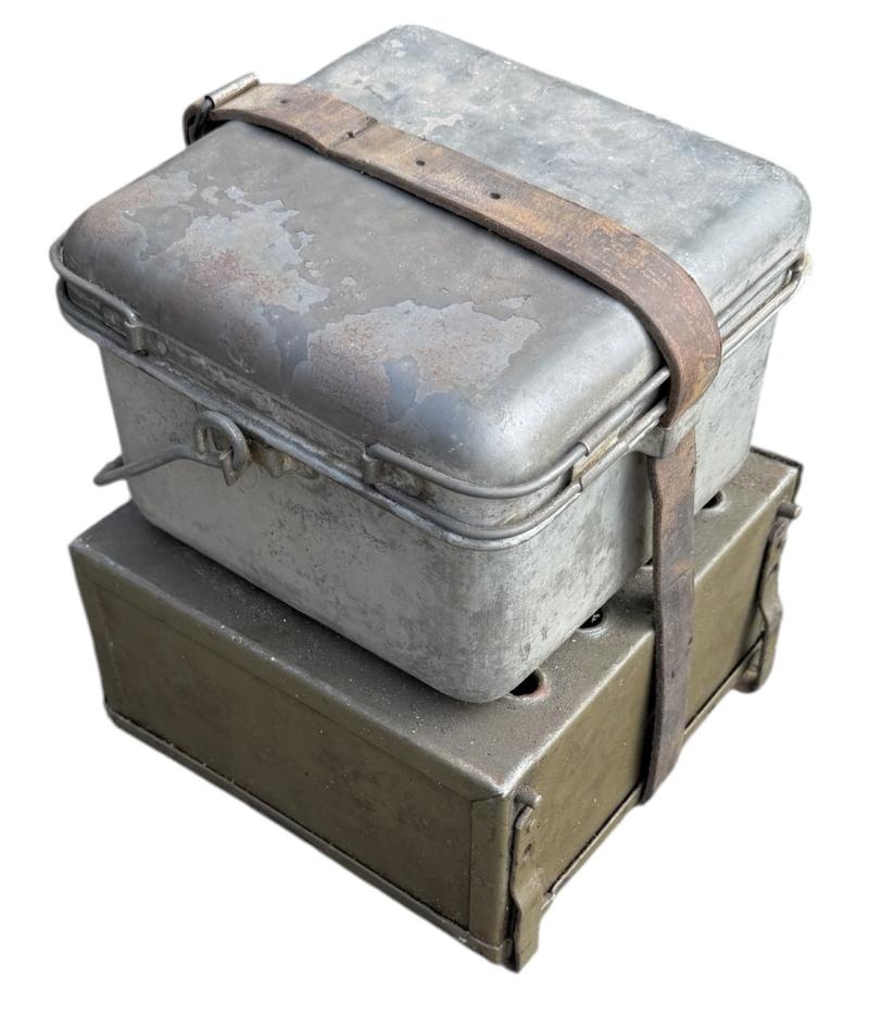 British WW2 Stove with original Pan (Safety Cooker)