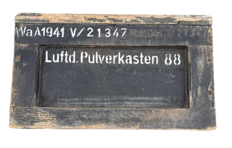 Wehrmacht/Luftwaffe Luftdichte Pulverkasten 88