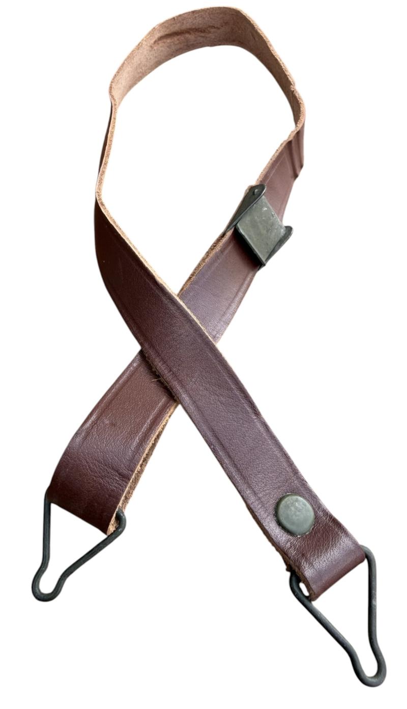 US WW2 Leather Liner Strap with green Buckle
