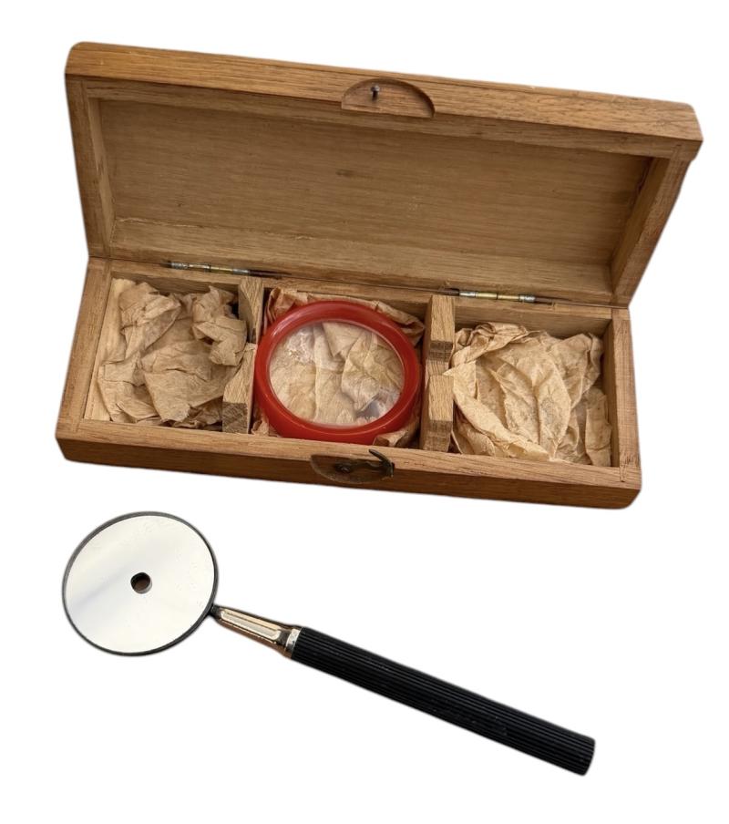 Wehrmacht Medical Eye Miror in Wooden Case