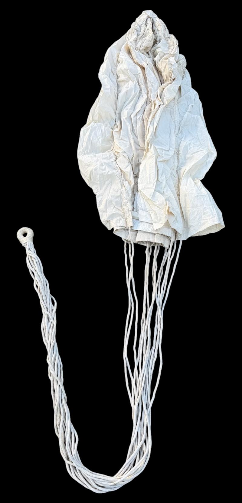 British WW2 Cargo/Flair Parachute
