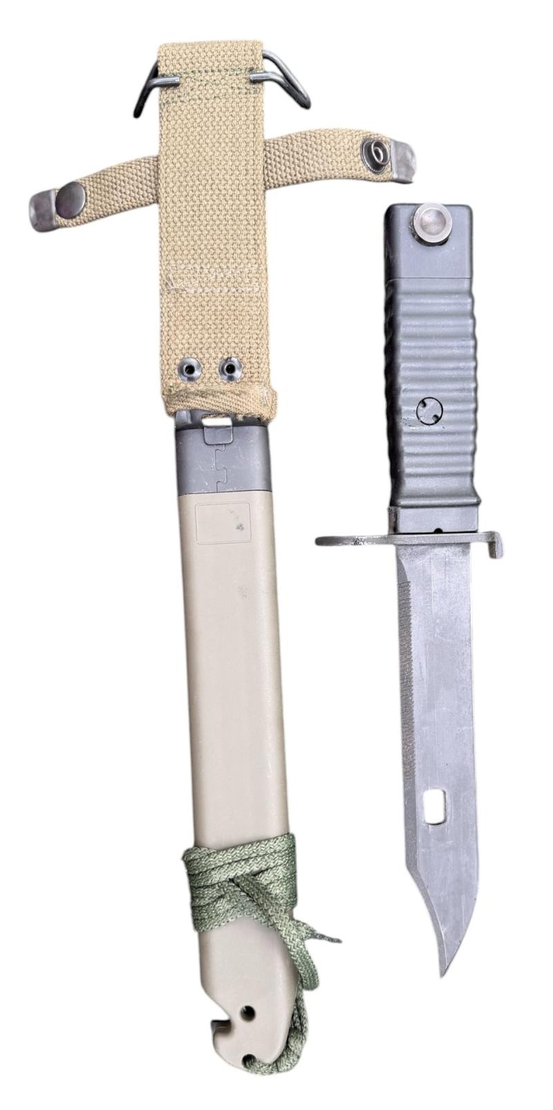 Swiss/German model 1970 KCB SIG 70 Bayonet