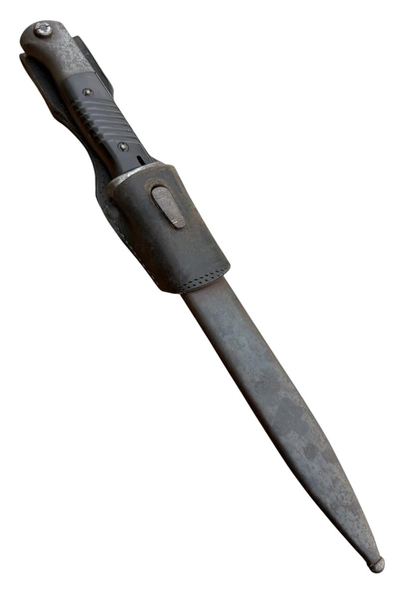 K98 Bayonet (Matching Numbers) & Frog