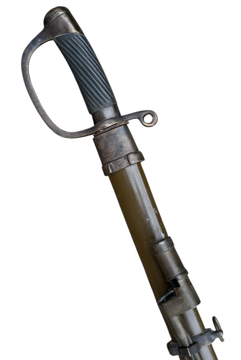 Soviet WW2 model 1881 Sword with Bayonet