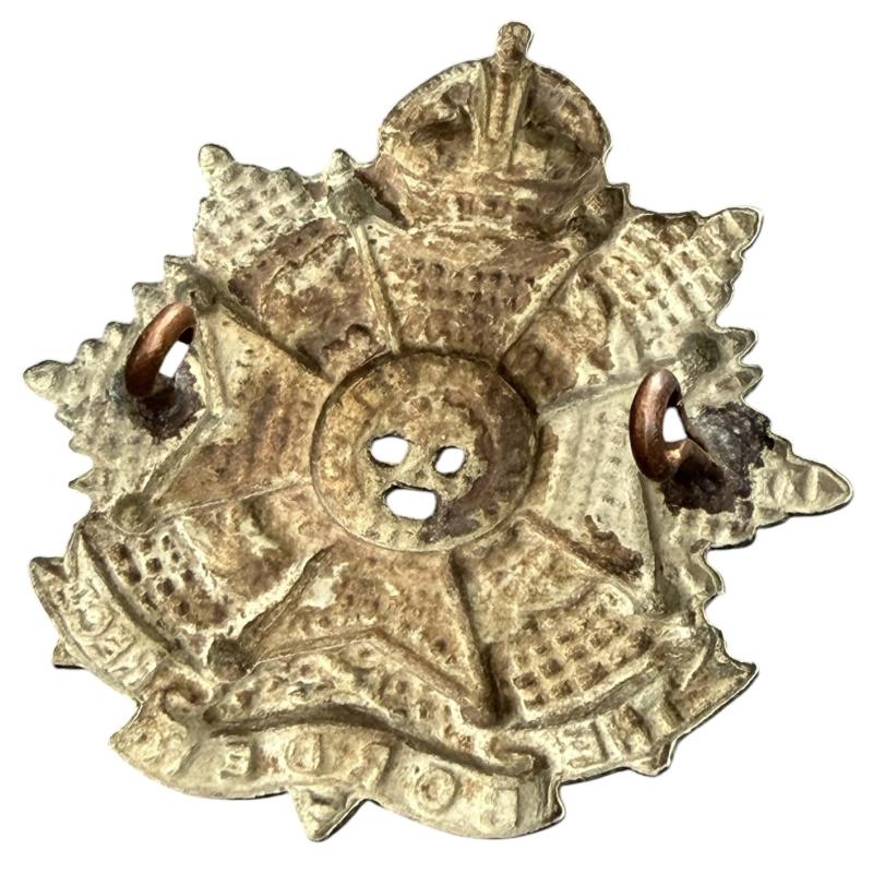 British WW2 The Border Regiment Cap Badge
