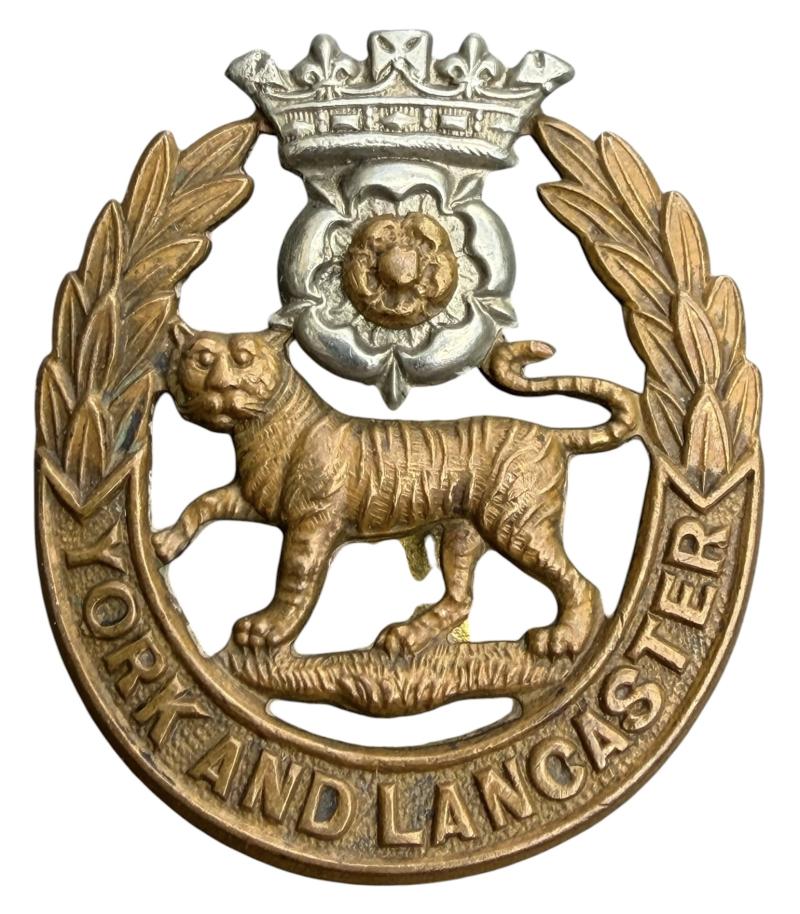 British WW2 The York and Lancaster Regiment Cap Badge