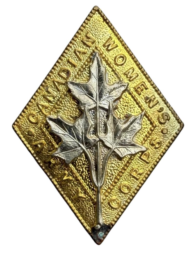 Canadian WW2 Woman’s Army Corps Cap Badge