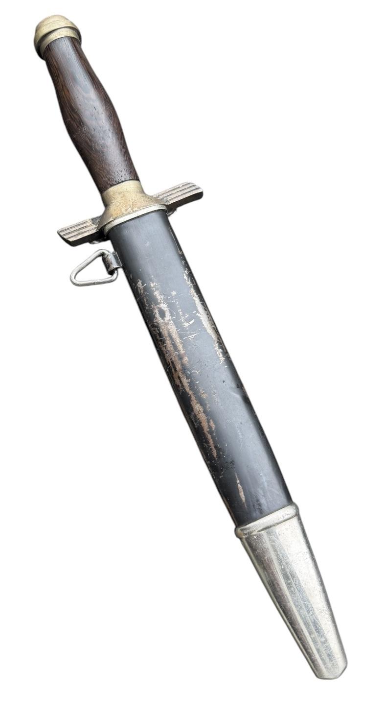 First model (RLB) Reichs Luftschutz Bund Dagger