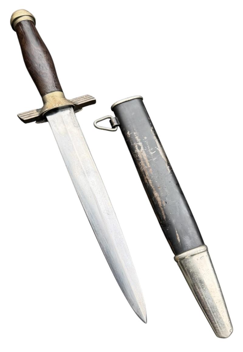 First model (RLB) Reichs Luftschutz Bund Dagger