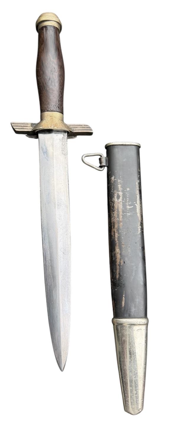 First model (RLB) Reichs Luftschutz Bund Dagger