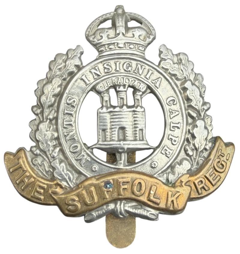 British WW2 The Suffolk Regiment Cap Badge