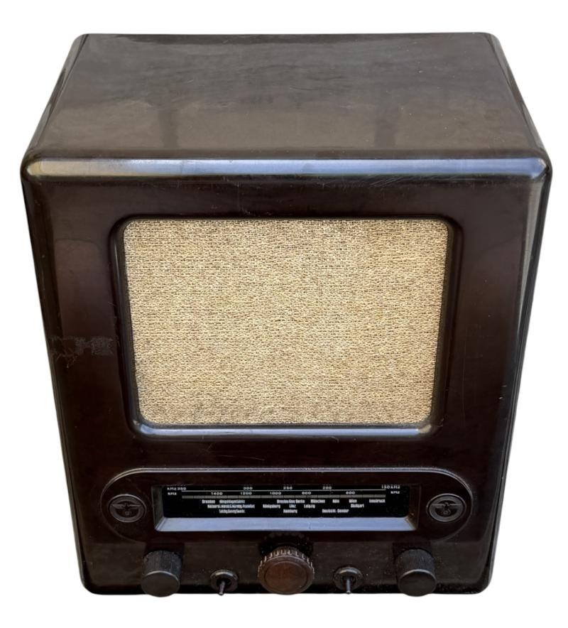 Volksempfänger VE 301 (Peoples Radio)