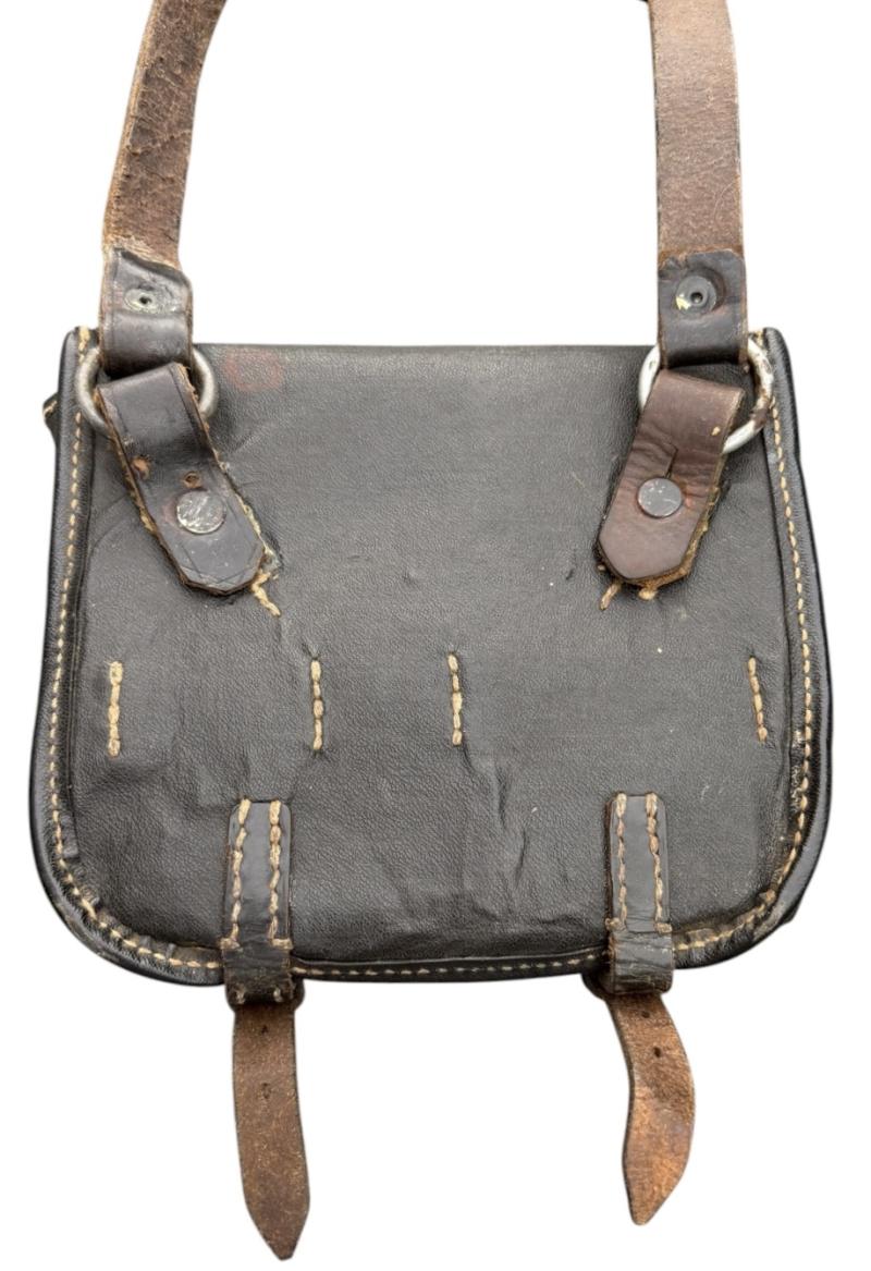 Wehrmacht Combat “Pionier” Demolition Tools Pouch