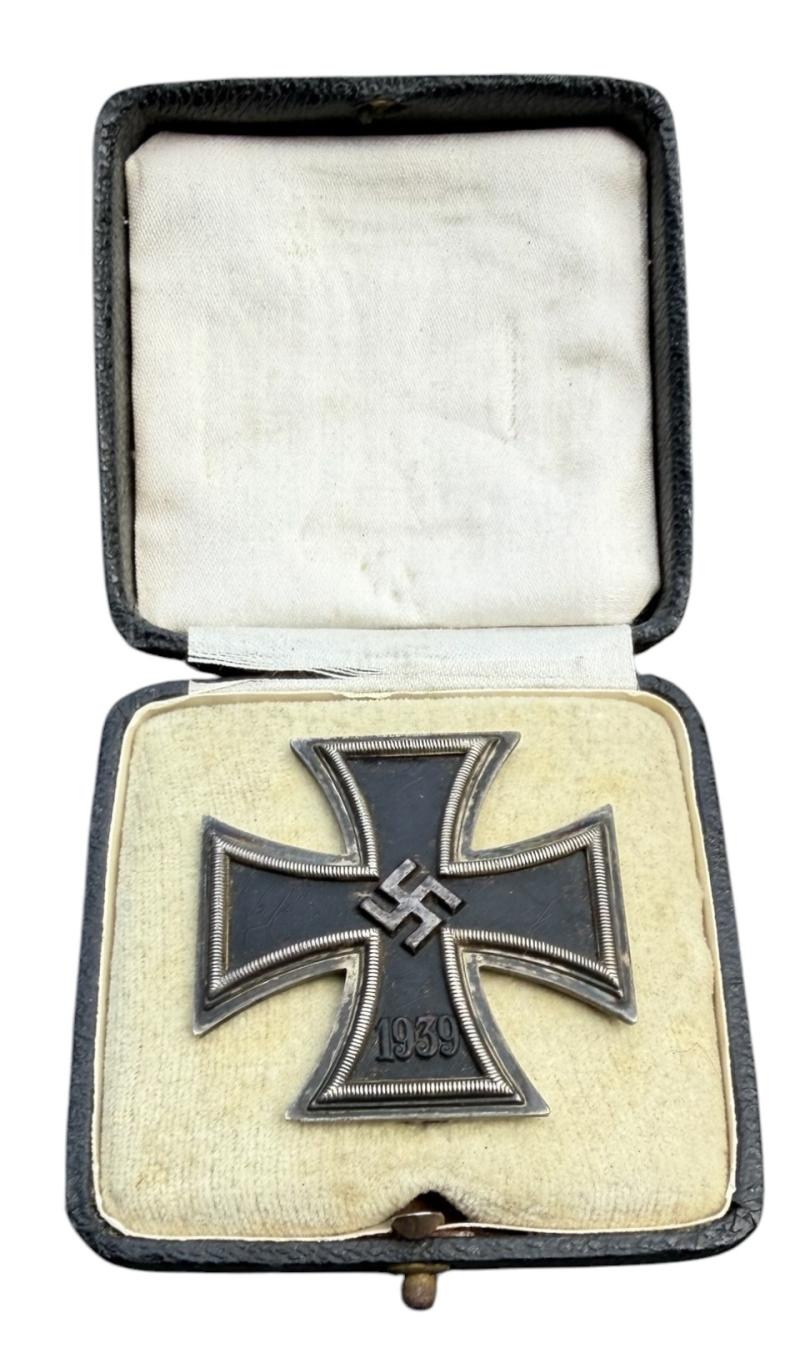 Iron Cross First Class 1939 in Case