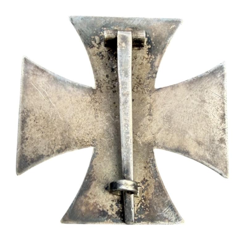 Iron Cross First Class 1939 in Case