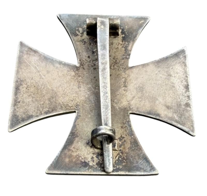 Iron Cross First Class 1939 in Case