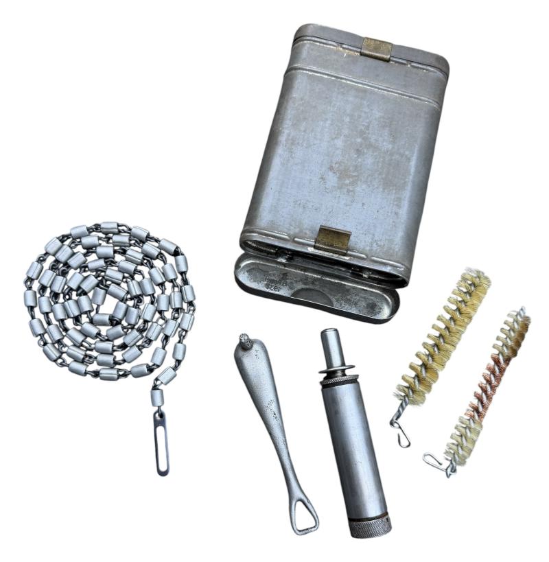 Reinigungs Gerät 34 (K98 Cleaning Kit)