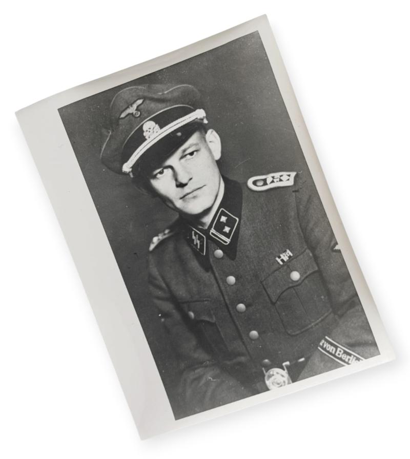 Brain L. Davis Photograph WaffenSS Haupscharfuhrer